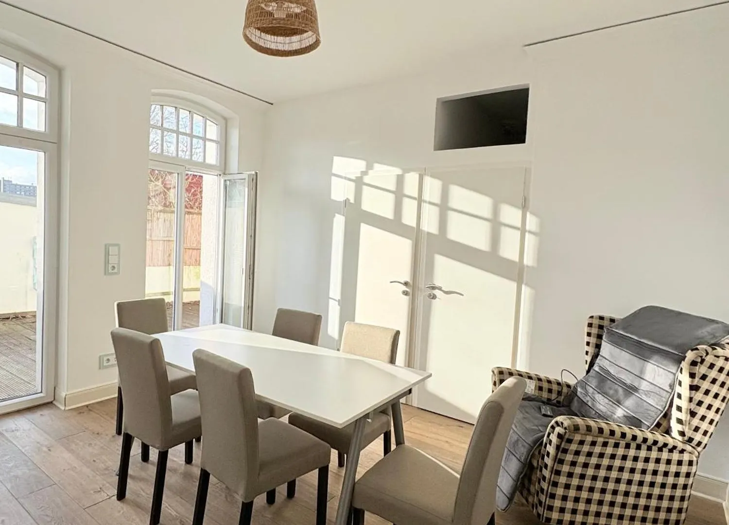 Stylische Messewohnung Mit Garten & Parkplatz Hannover Appartamento