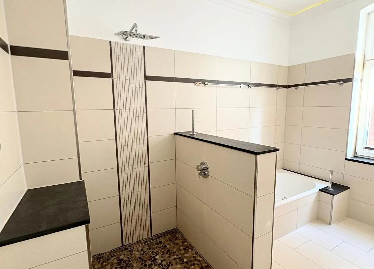 Stylische Messewohnung Mit Garten & Parkplatz Hannover